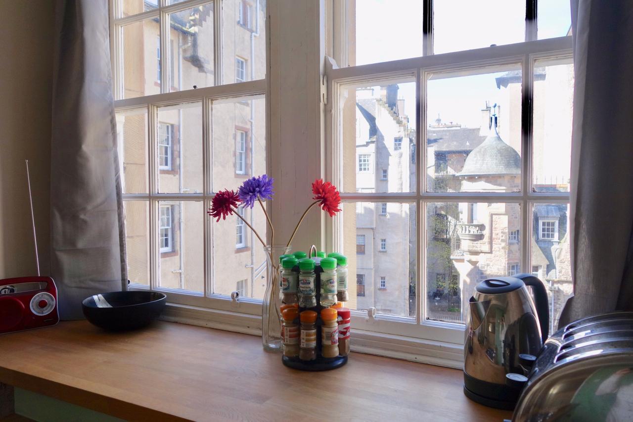 1 Bedroom Near Castle Sleeps 2 Appartement